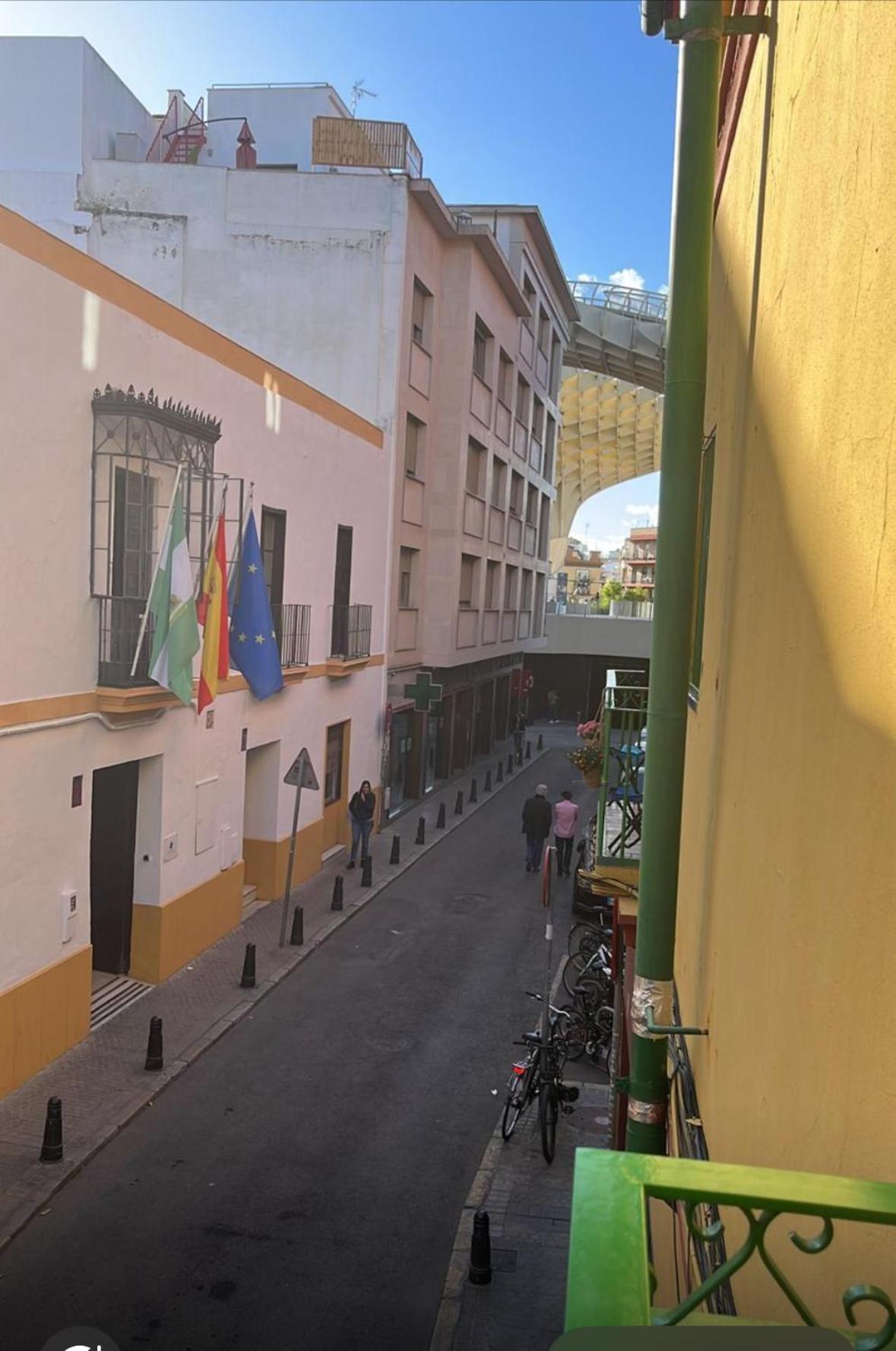 Casa Duque Compartida Familiar 1-Habitacion Con Bano Propio Sevilla Eksteriør billede