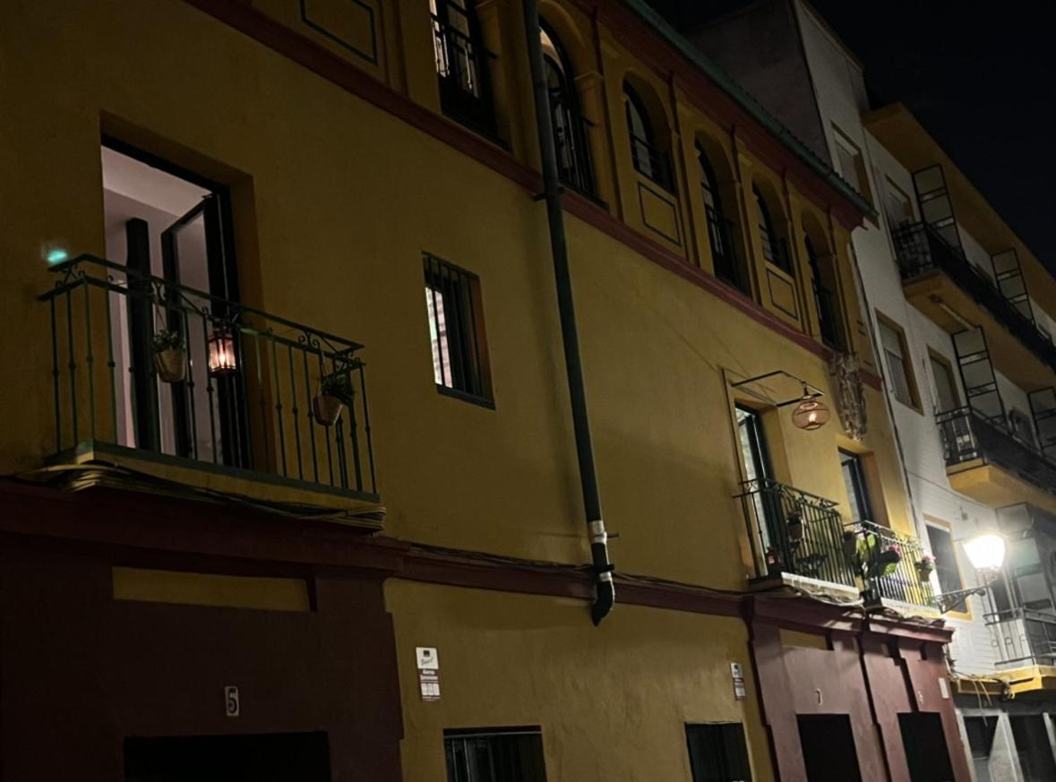 Casa Duque Compartida Familiar 1-Habitacion Con Bano Propio Sevilla Eksteriør billede